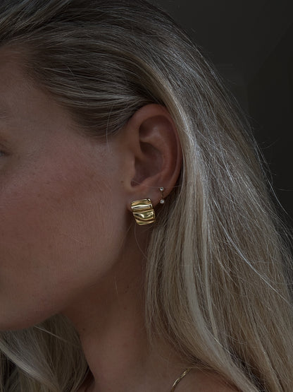Vera Wave Earrings