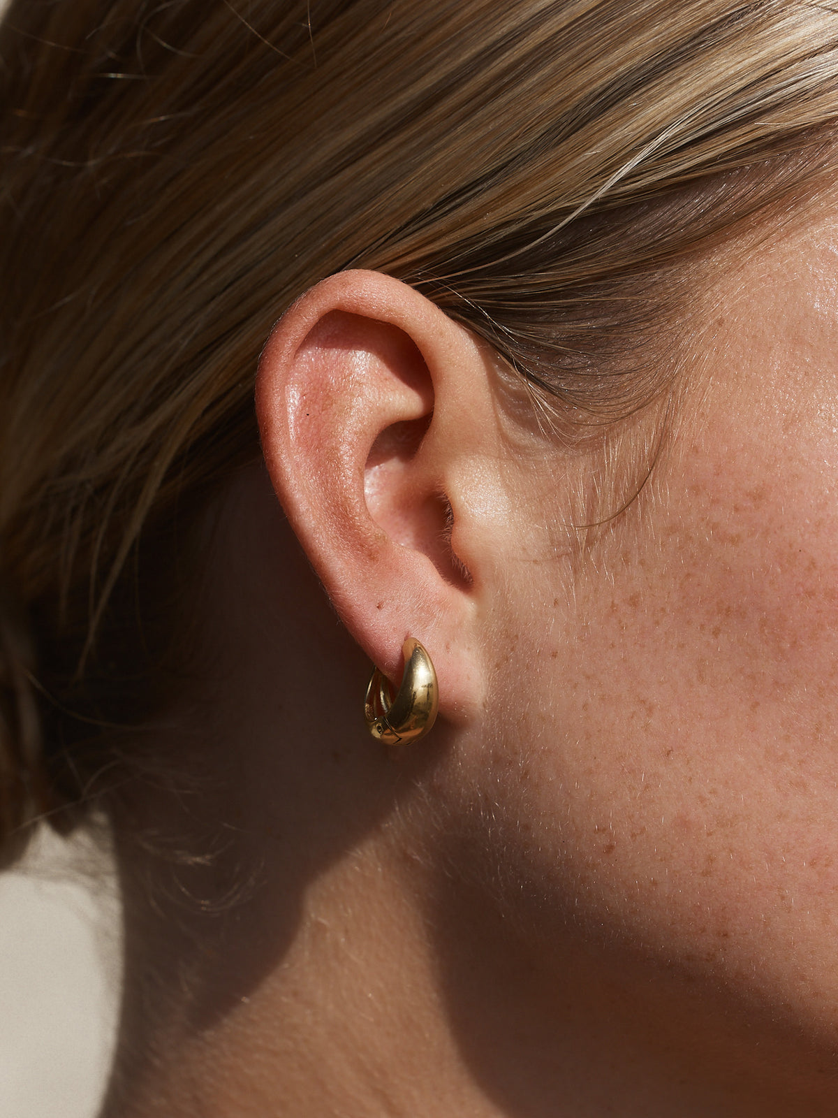 Elsa Midi Huggies — 14mm