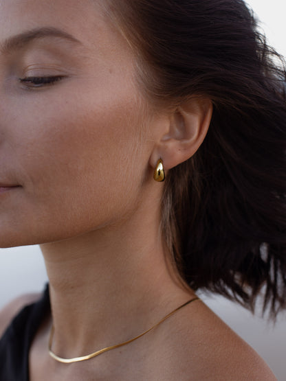 Thin Snake Necklace