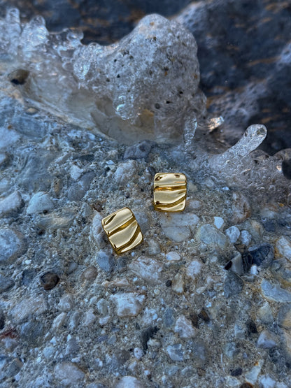 Vera Wave Earrings