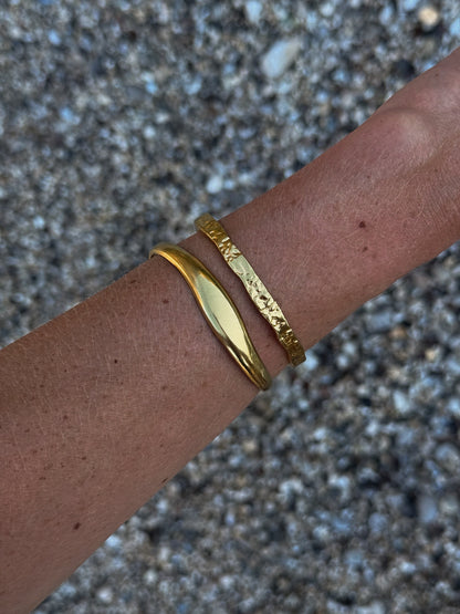 Textured Bangle Bracelet